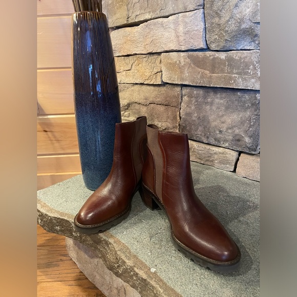 Crown Vintage boots 6.5 - Picture 1 of 3